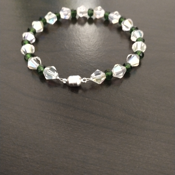 Bracelet - Picture 3 of 9